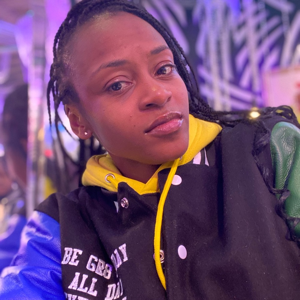 Meet your Posher, Surae